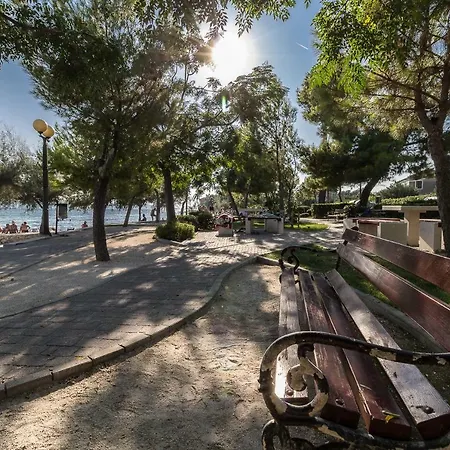Apartment Red Rose Kastela