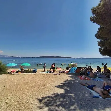 Apartment Red Rose Kastela